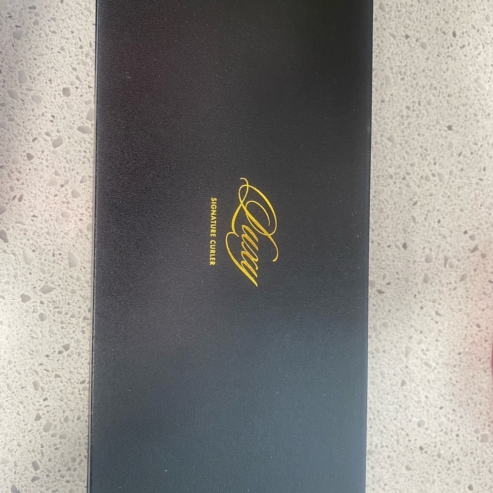 Luxy one inch curler